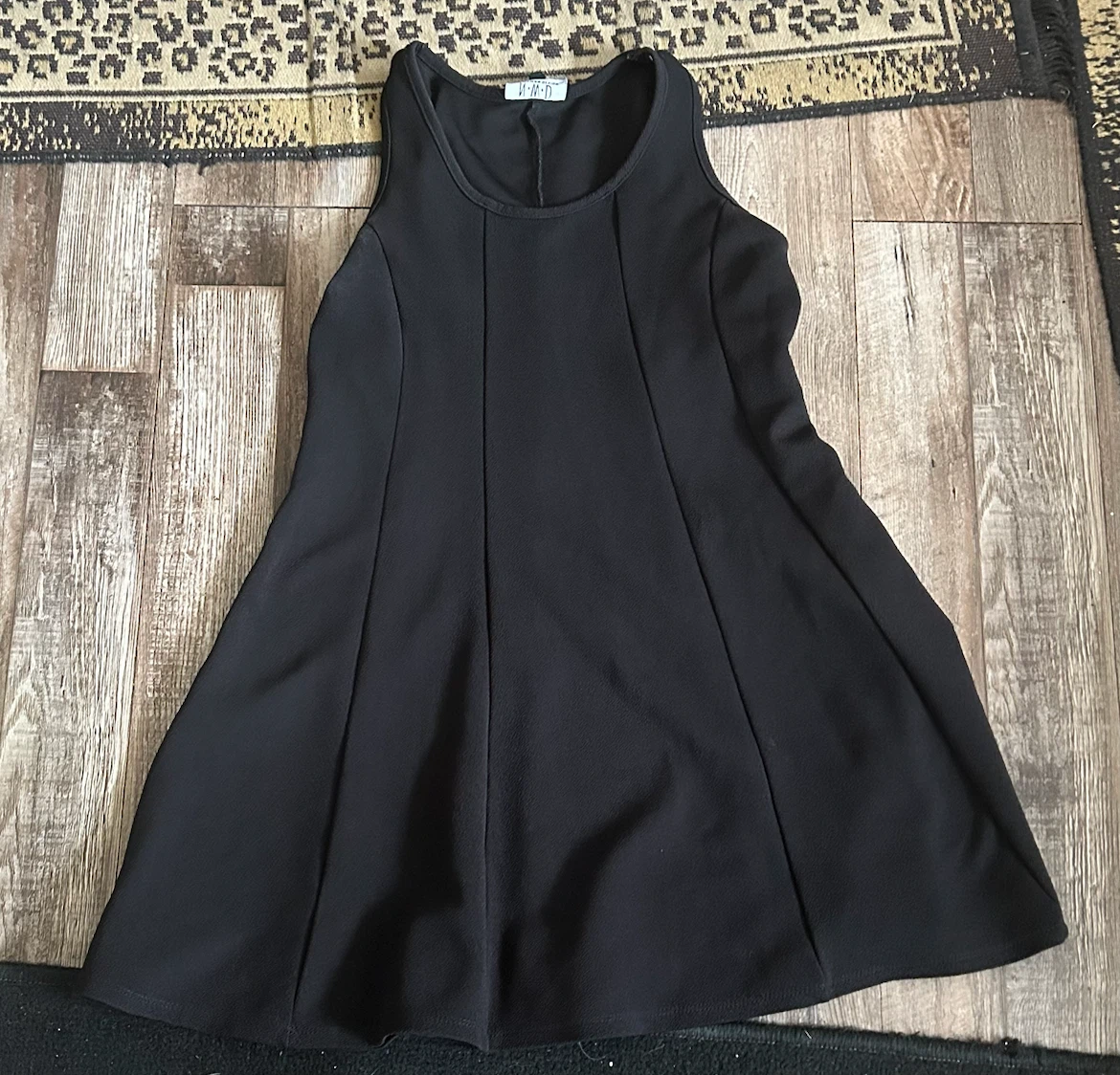 New Woman Design Black Sleeveless Dress