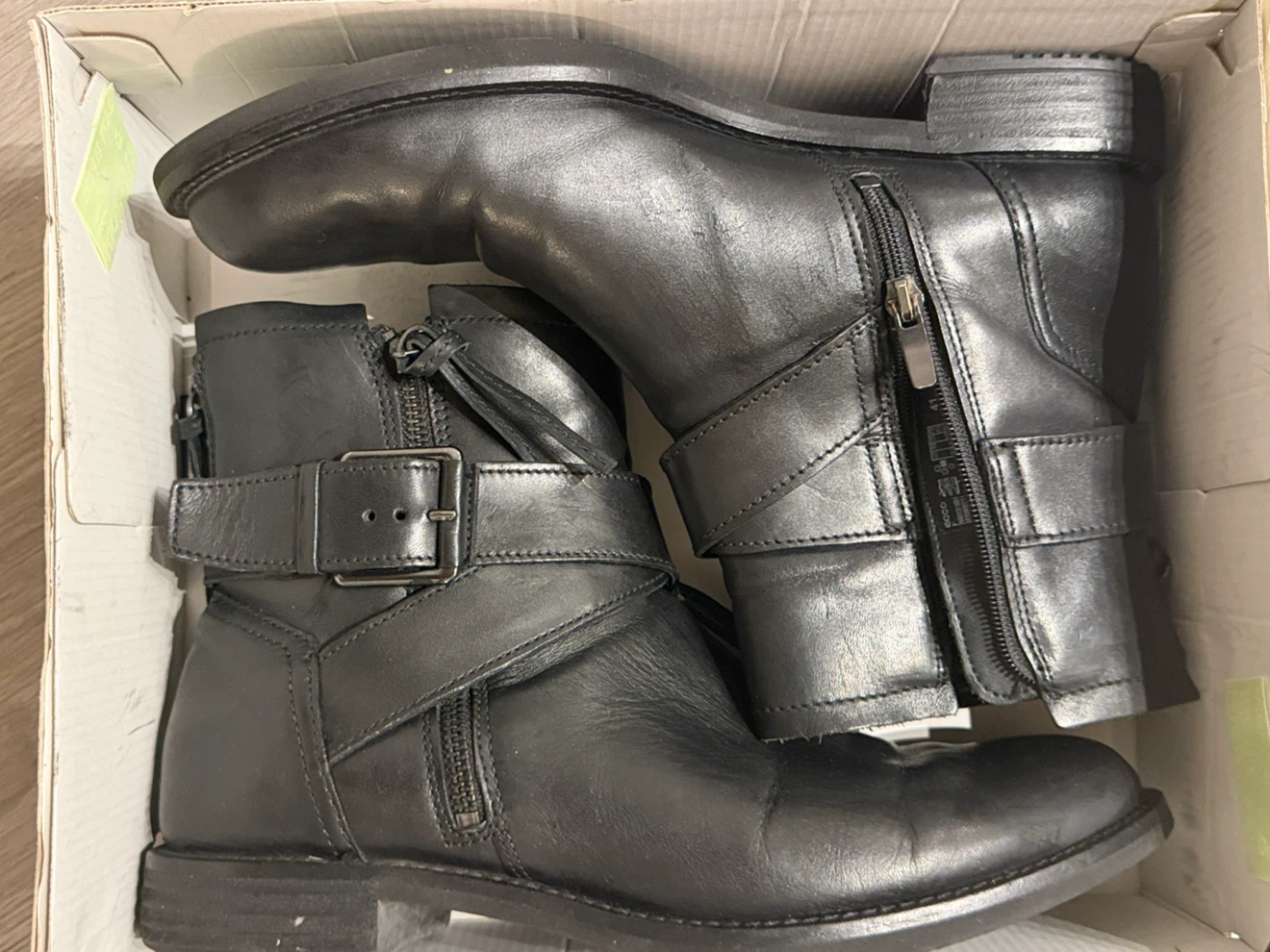 ECCO Black Leather Ankle Boots Size 41