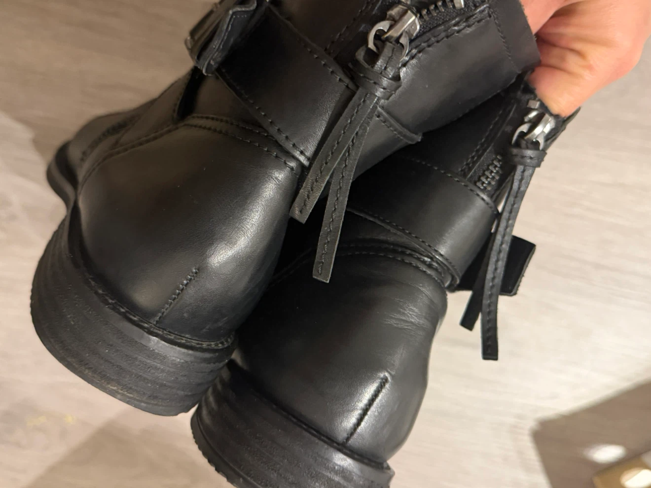 ECCO Black Leather Ankle Boots Size 41 - photo 4