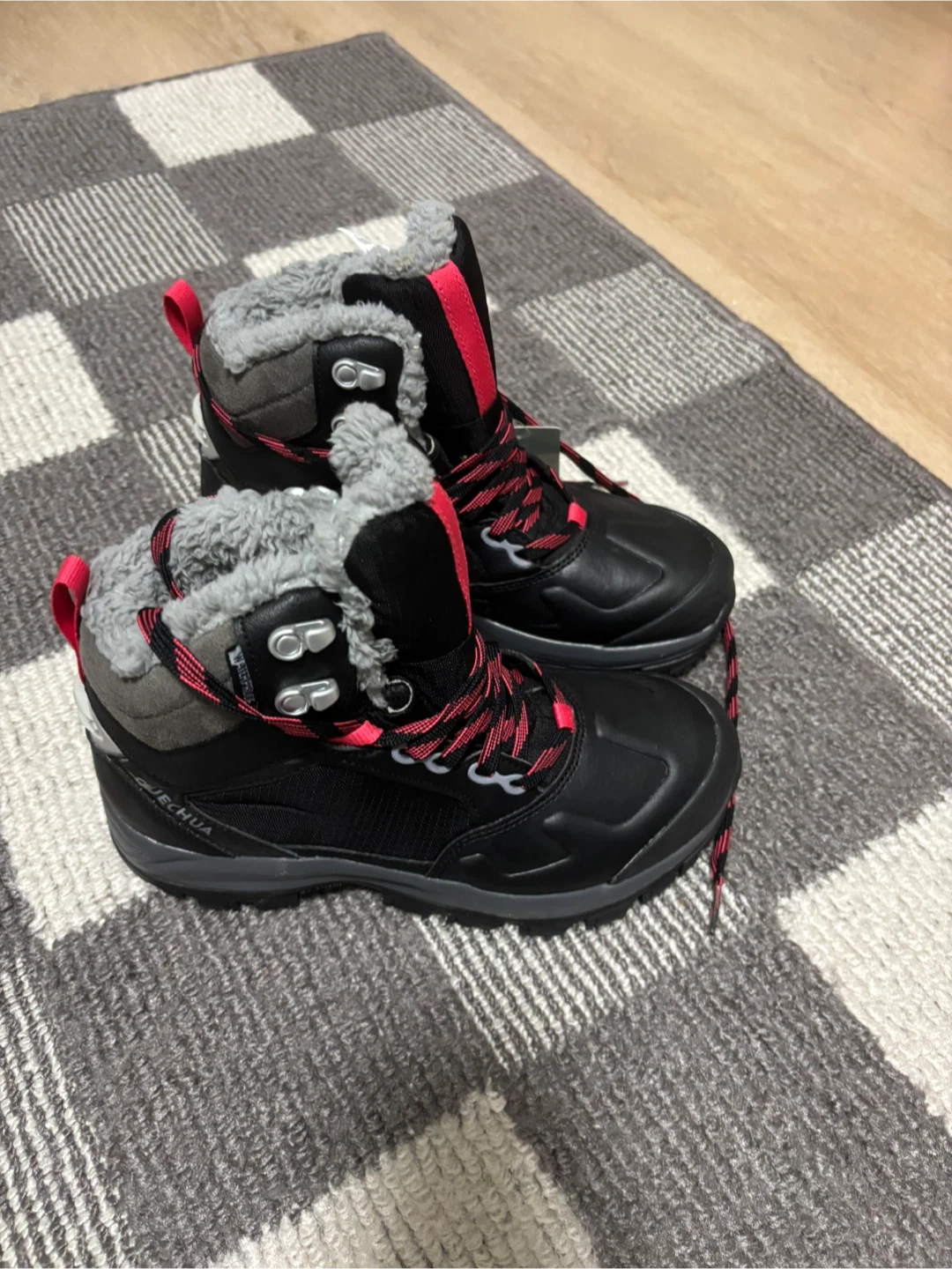 Quechua Waterproof Winter Boots Size 37