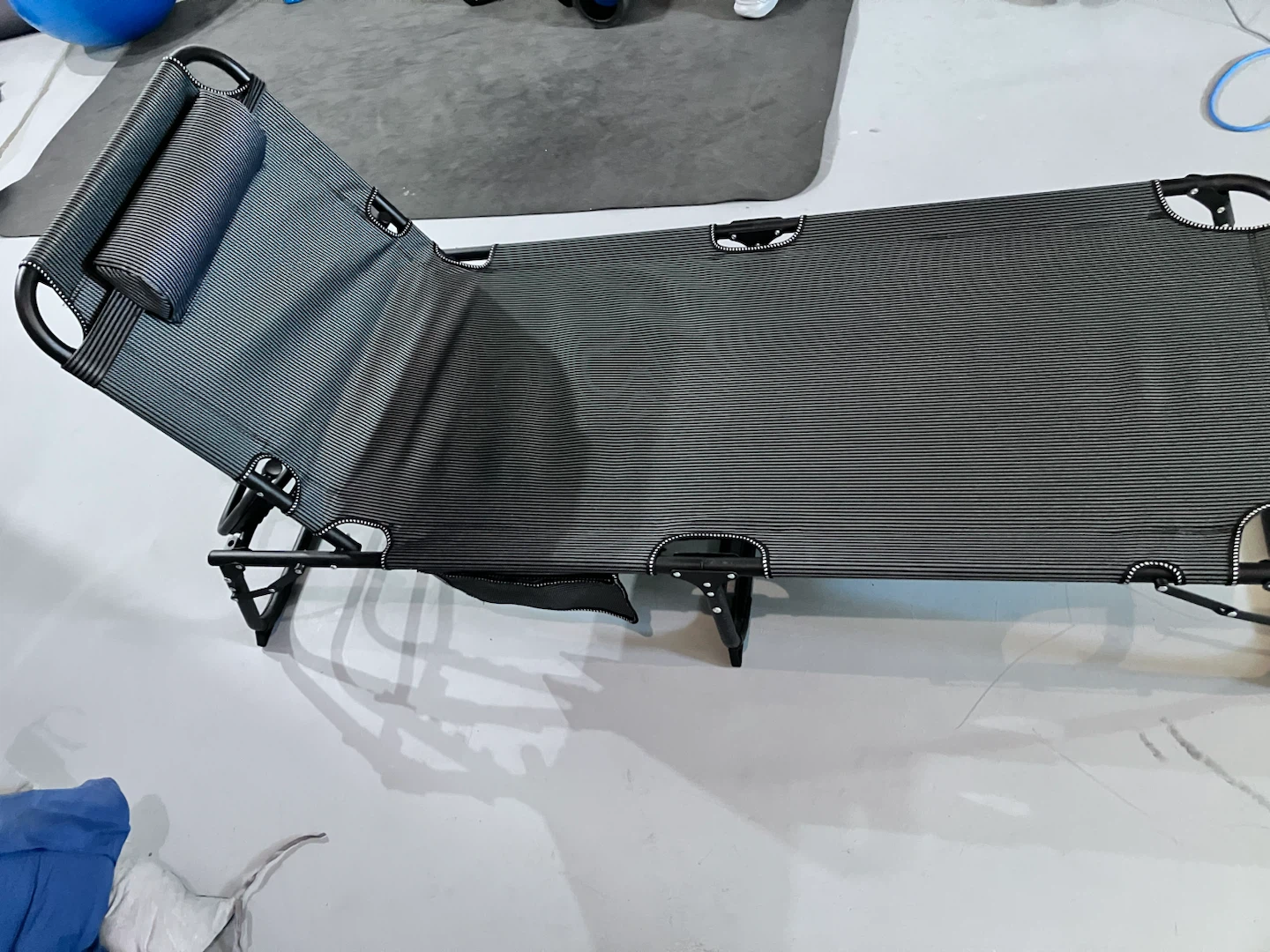 Foldable Reclining Lounge Chair with Padded Cushion - photo 2