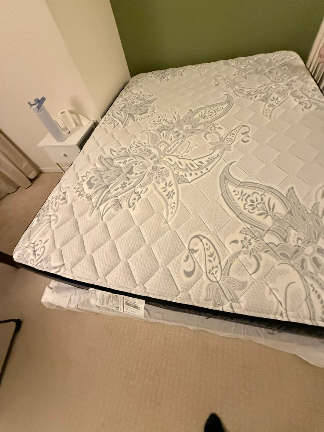 Queen Mattress - photo 2