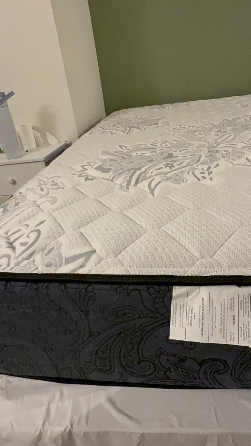 Queen Mattress - photo 4