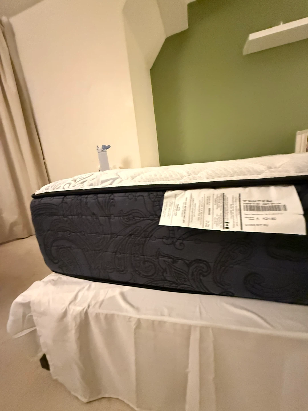 Queen Mattress - photo 5