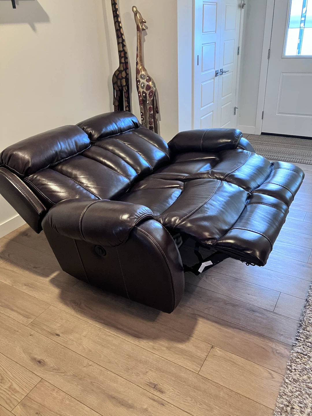 Love seat - photo 5