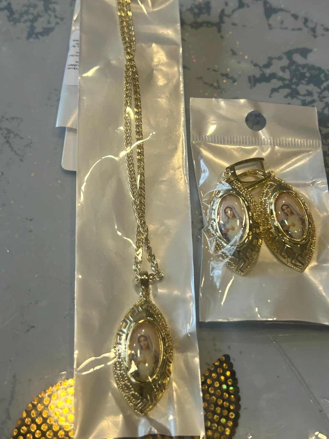 14k Gold plated Earrings, rings, necklaces and bracelets - photo 2