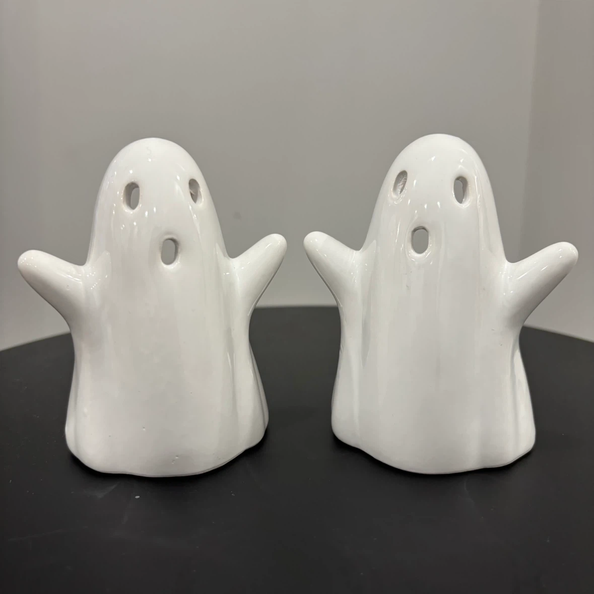 Halloween Decor — Ghosts, Beware Sign - photo 2