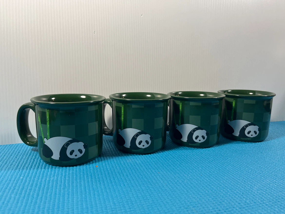 BRAND NEW Panda Ceramic Mug Set (4-Pc )w/ Box - Perfect Gift! 🎁