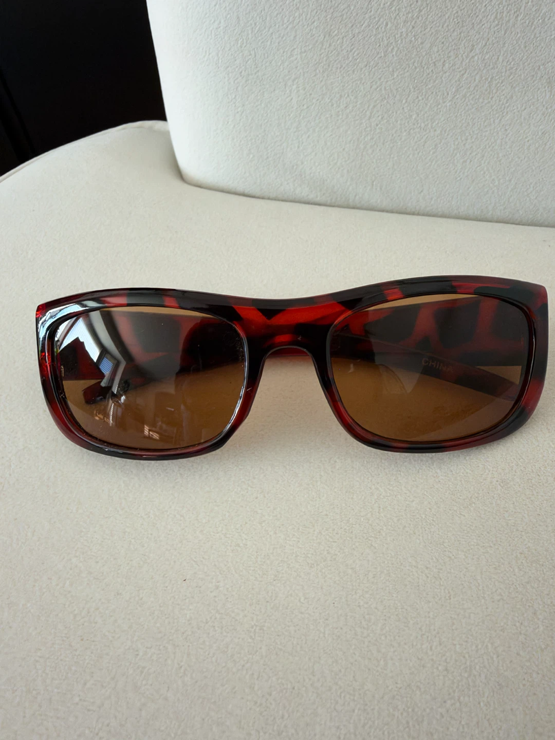 Tortoise Shell Pattern women’s Sunglasses