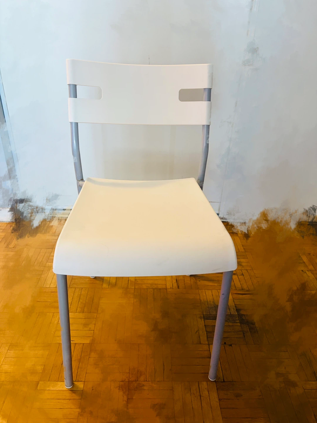 Set of 4 stackable white chairs - photo 3