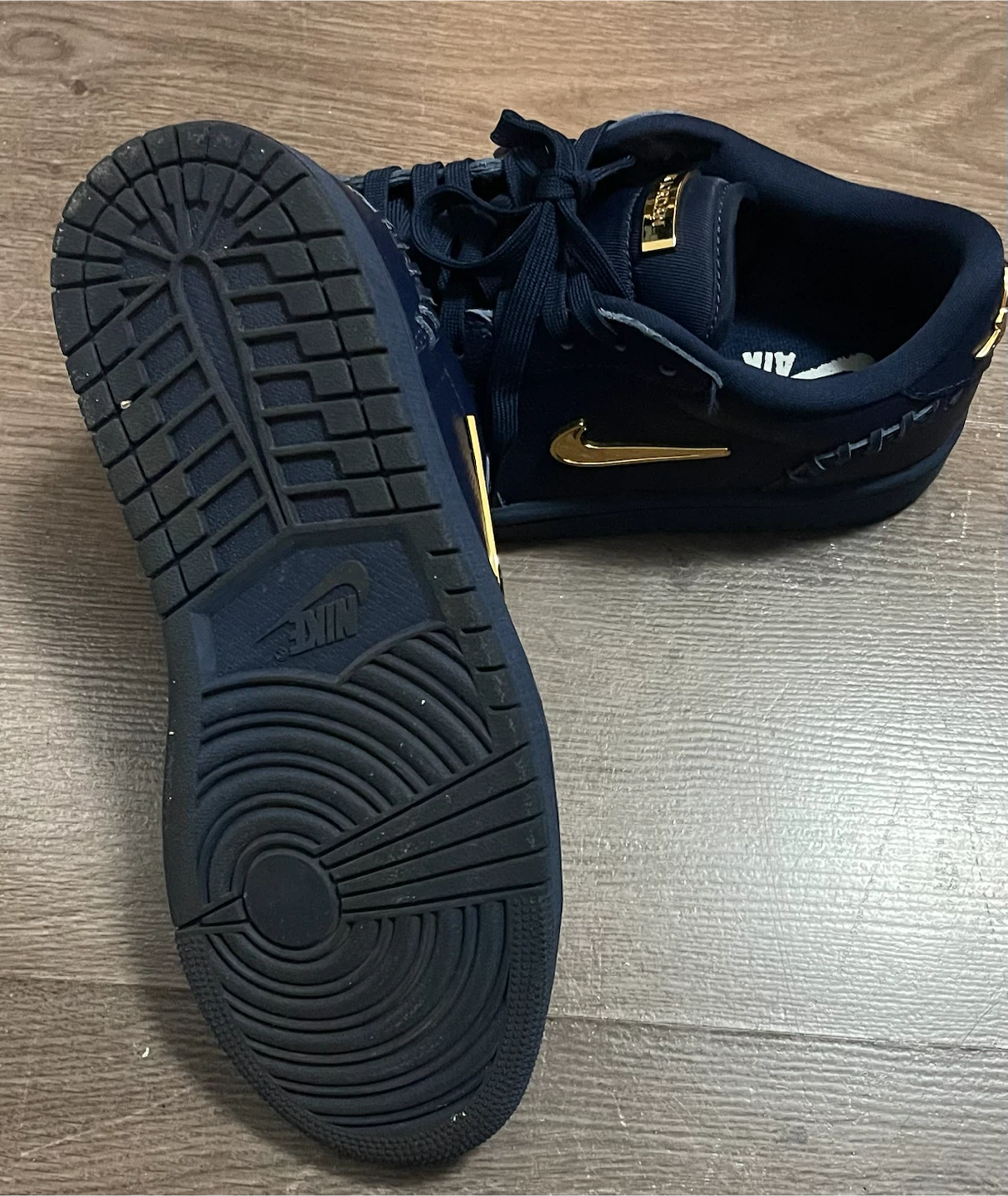 Air Jordan 1 Low Navy and Gold - photo 3
