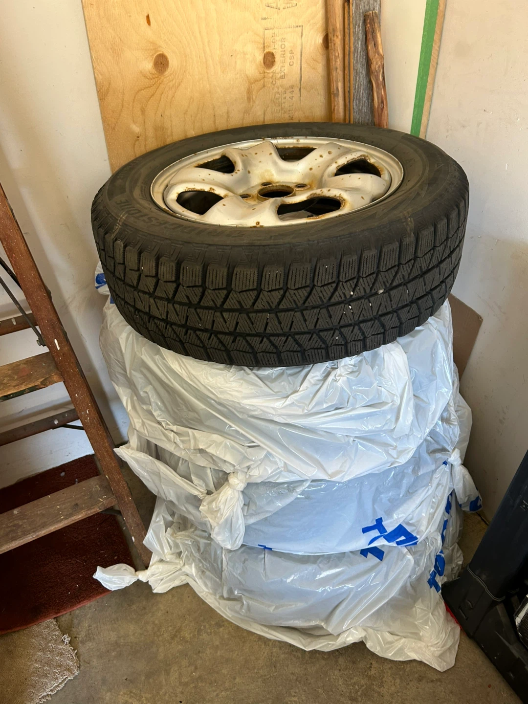 Winter tires 215/60R16