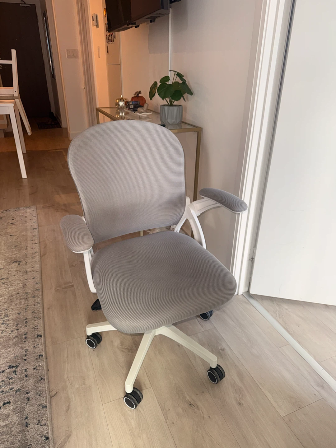White Mesh Office Chair with Flip-up Arms