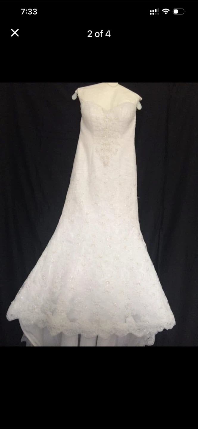 White Lace Wedding Dress by David’s Bridal - photo 2