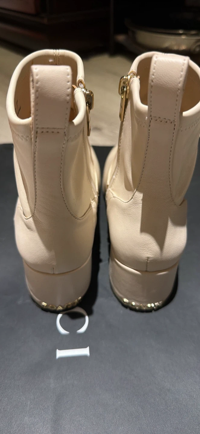 Coach Beige Leather Ankle Boots - photo 3