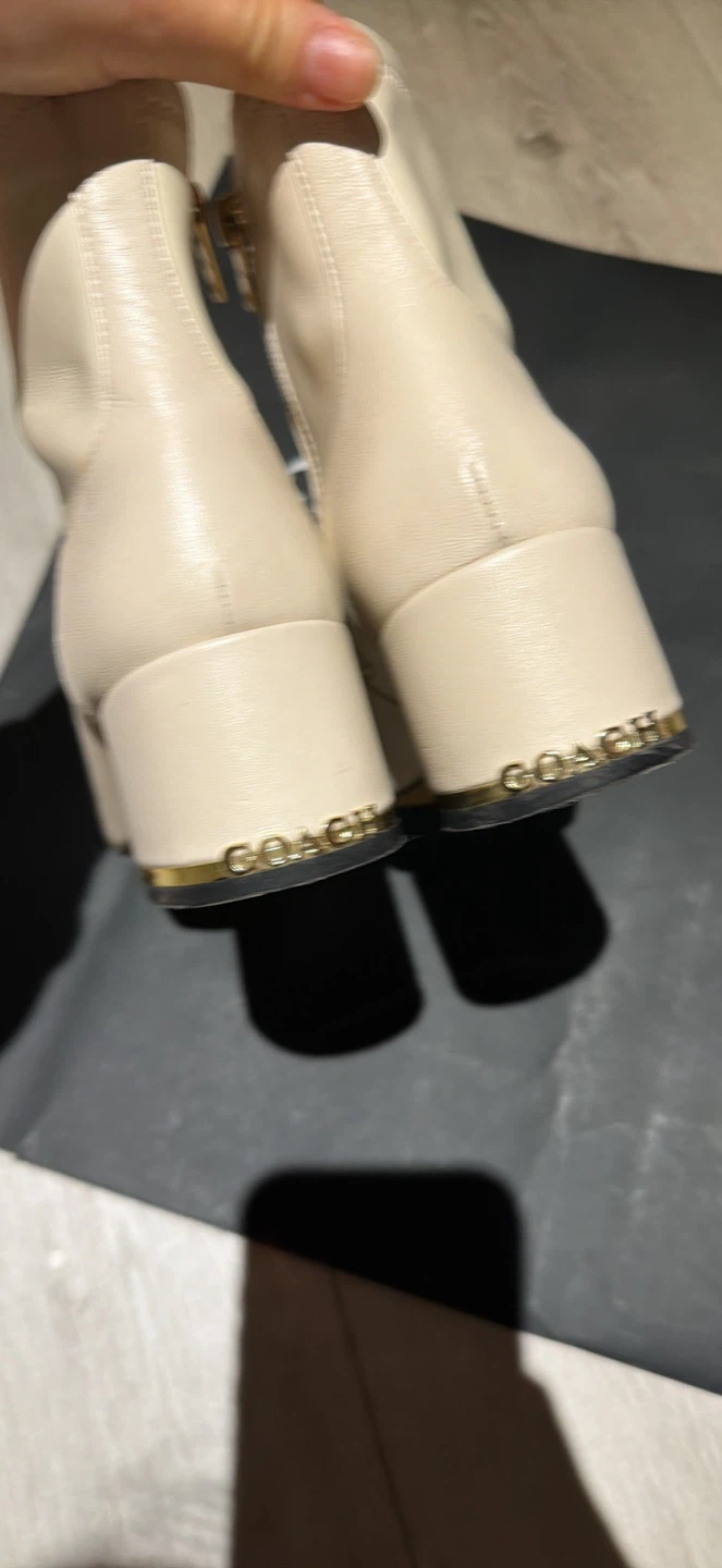 Coach Beige Leather Ankle Boots - photo 4