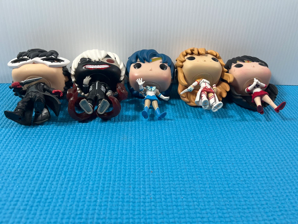 Anime & Gaming Funko Pop Lot (5 Figures) – Firm Bundle Price - photo 4