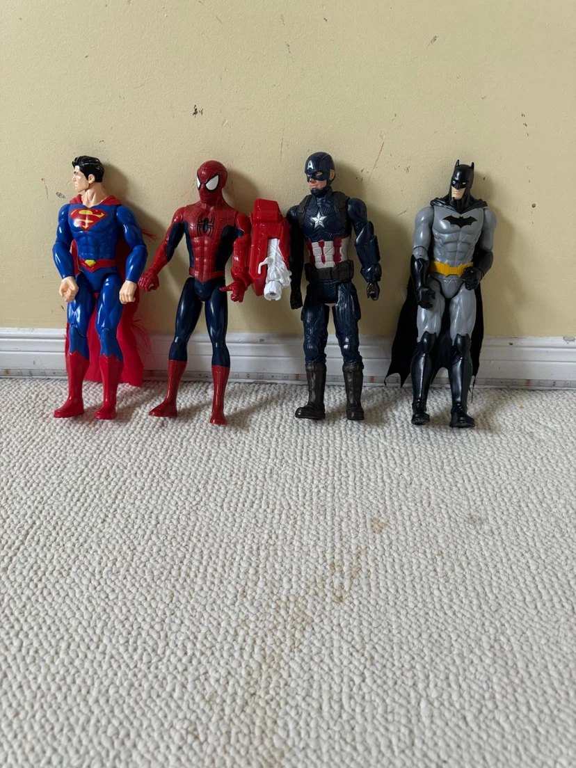 Lot of 4 Superhero Action Figures - DC and Marve