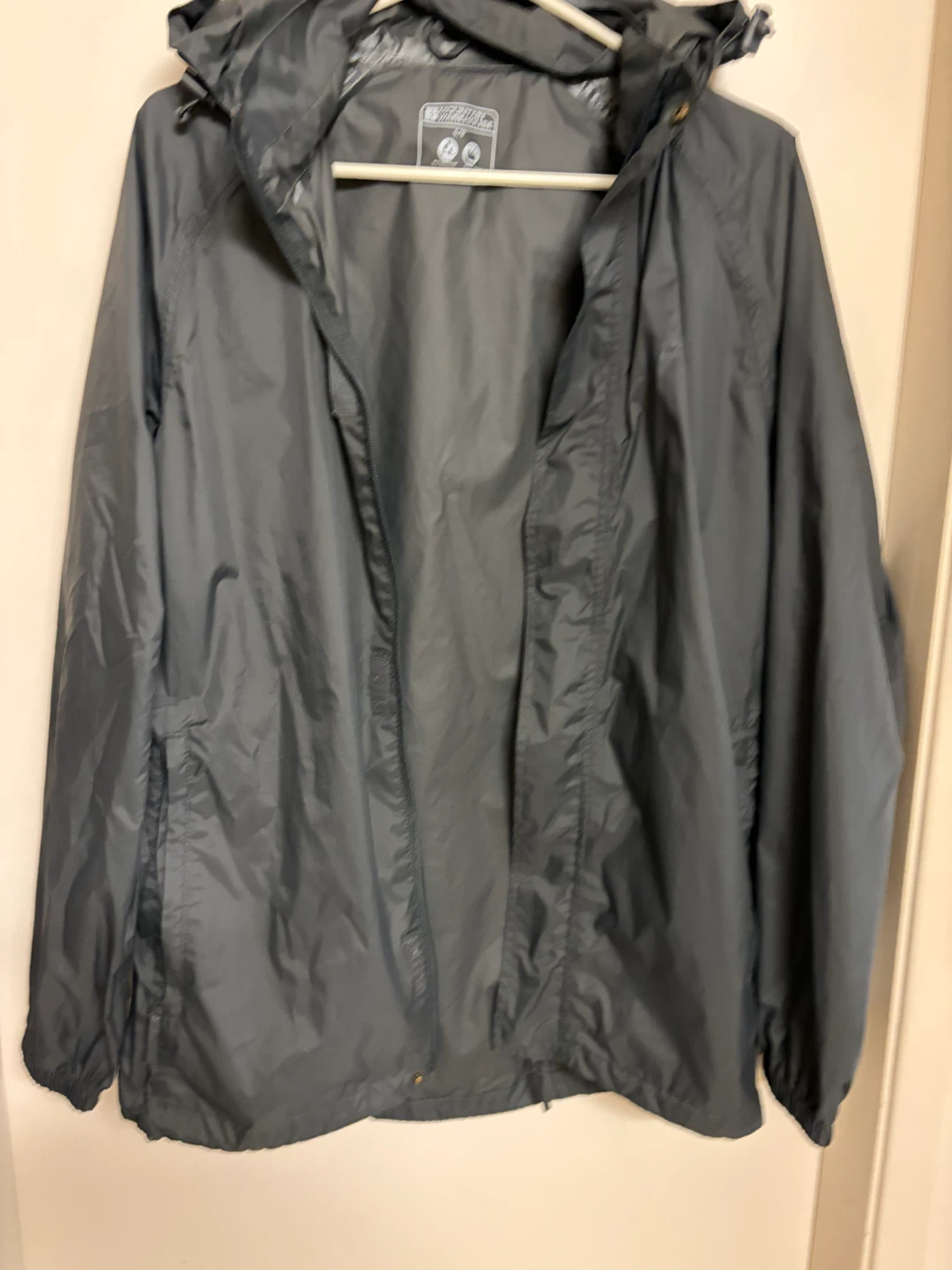 Size small men’s Gray Packable Rain Jacket with Hood&visor - photo 2