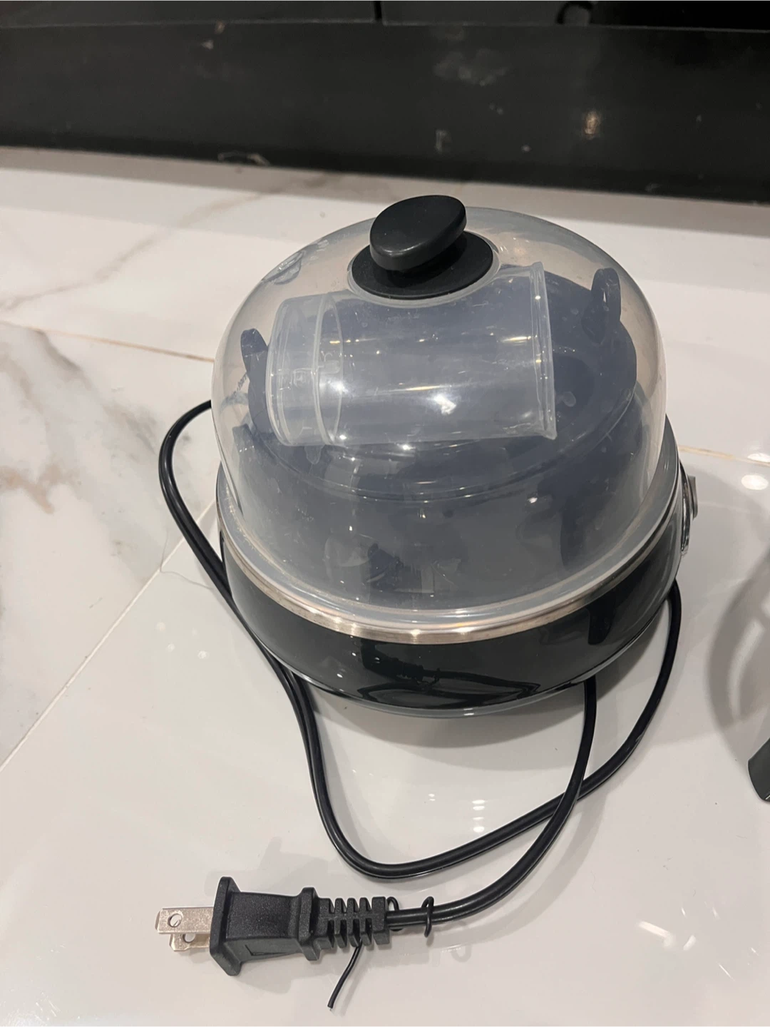 Dash Rapid Egg Cooker