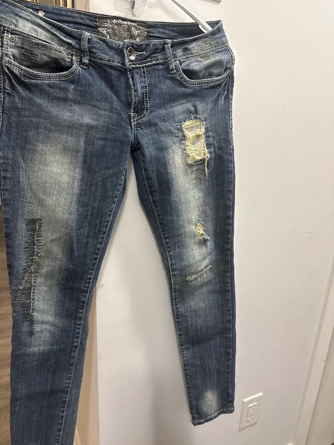 Dollhouse distressed blue denim jeans
