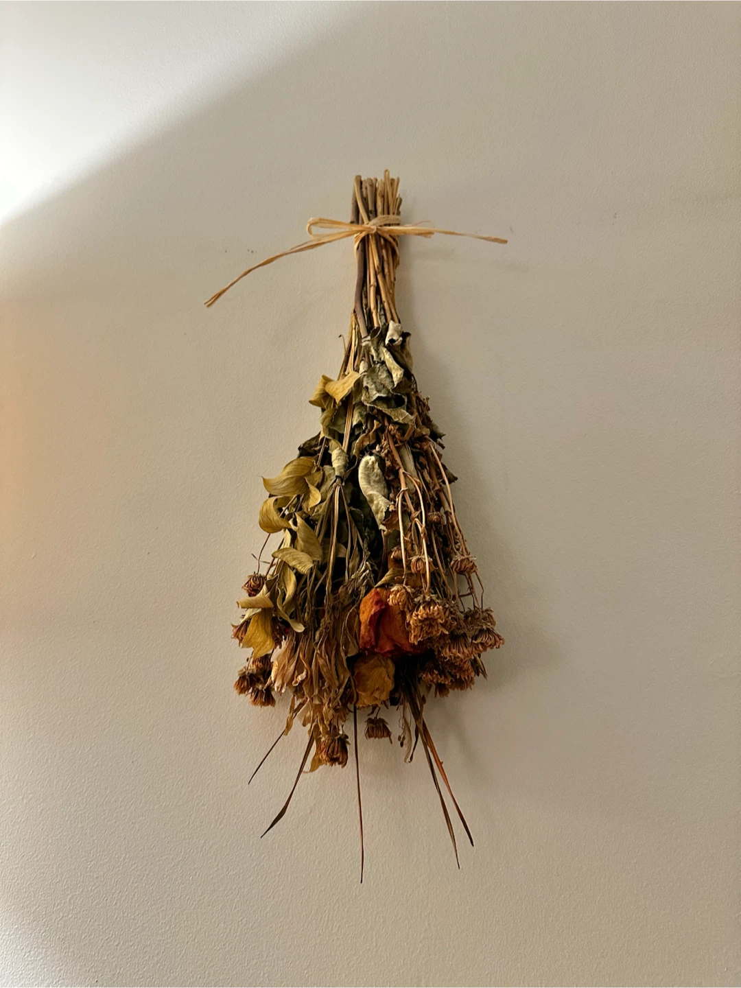 Dried Flower Wall Hanging Bouquet
