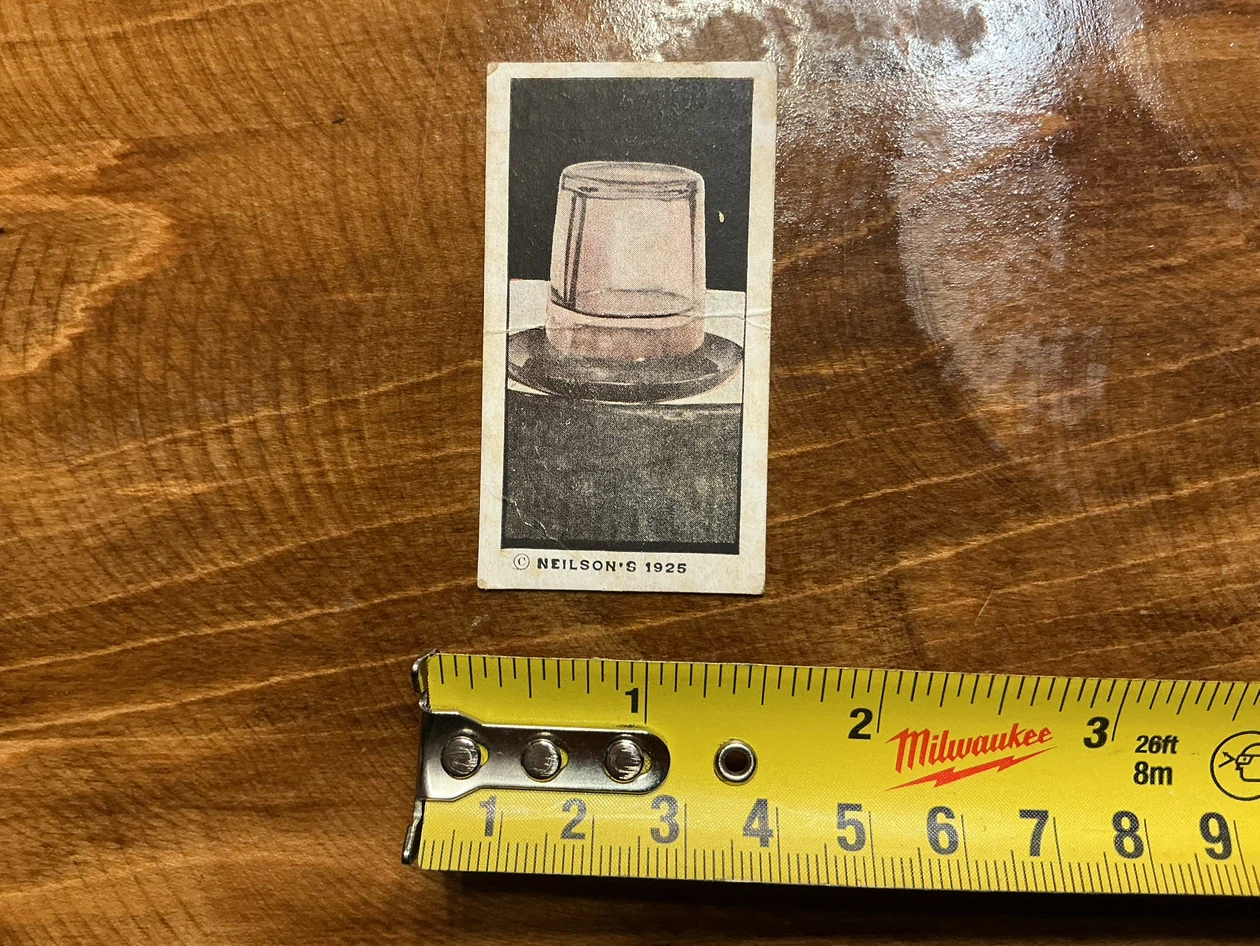 1925 Magic Tricks V66 Neilson’s Chocolate TRIXIE TRIX Card 23