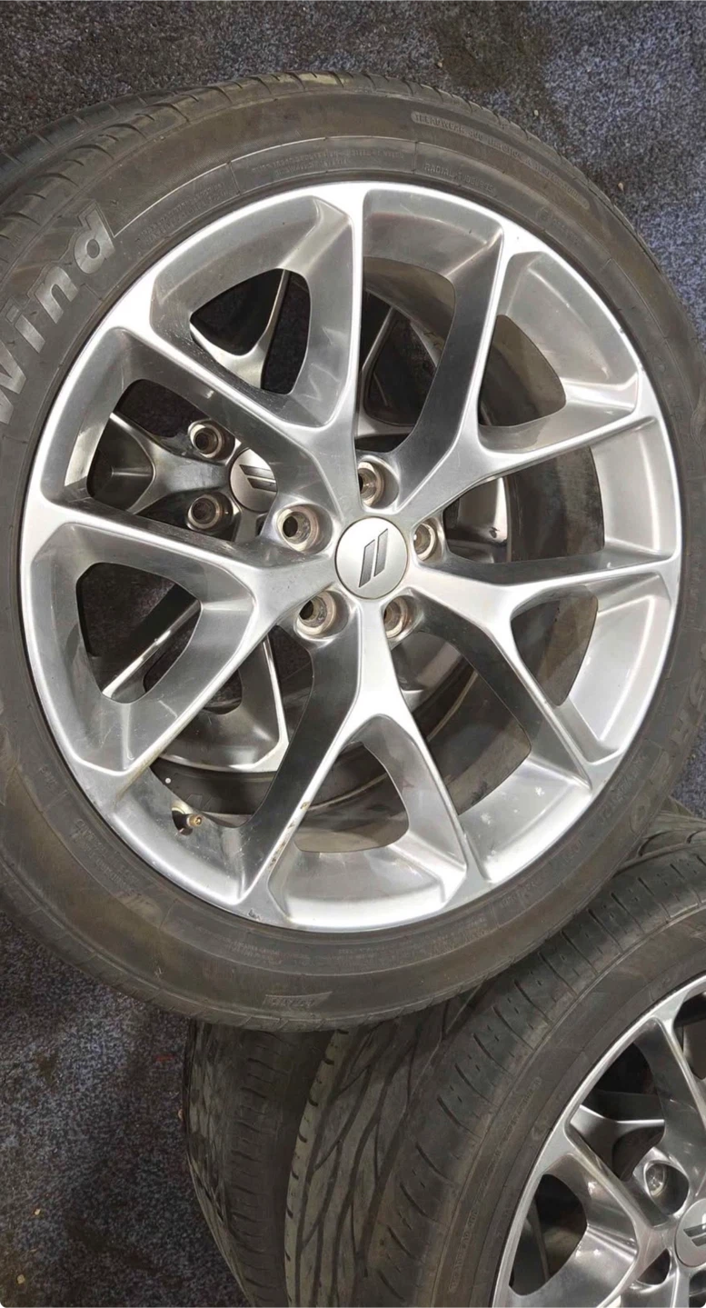 Set of 4 Dodge 20-inch Wheels and Tires
