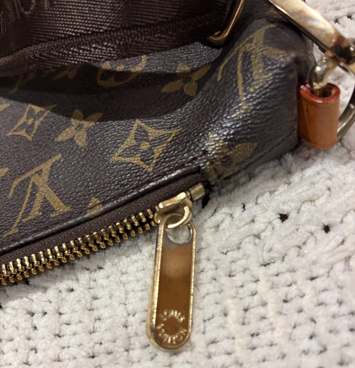 GM Monogram Pochette - photo 4