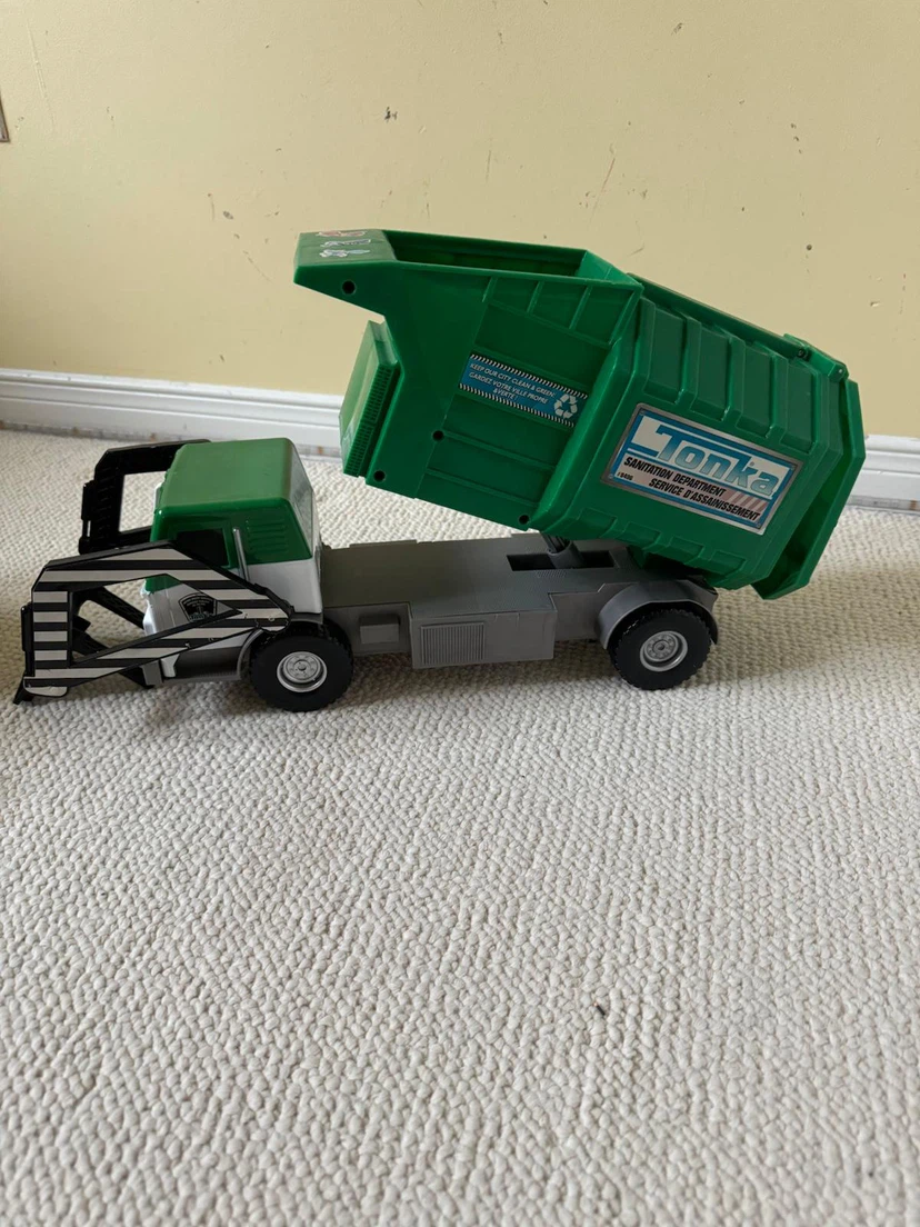 Tonka Garbage Truck