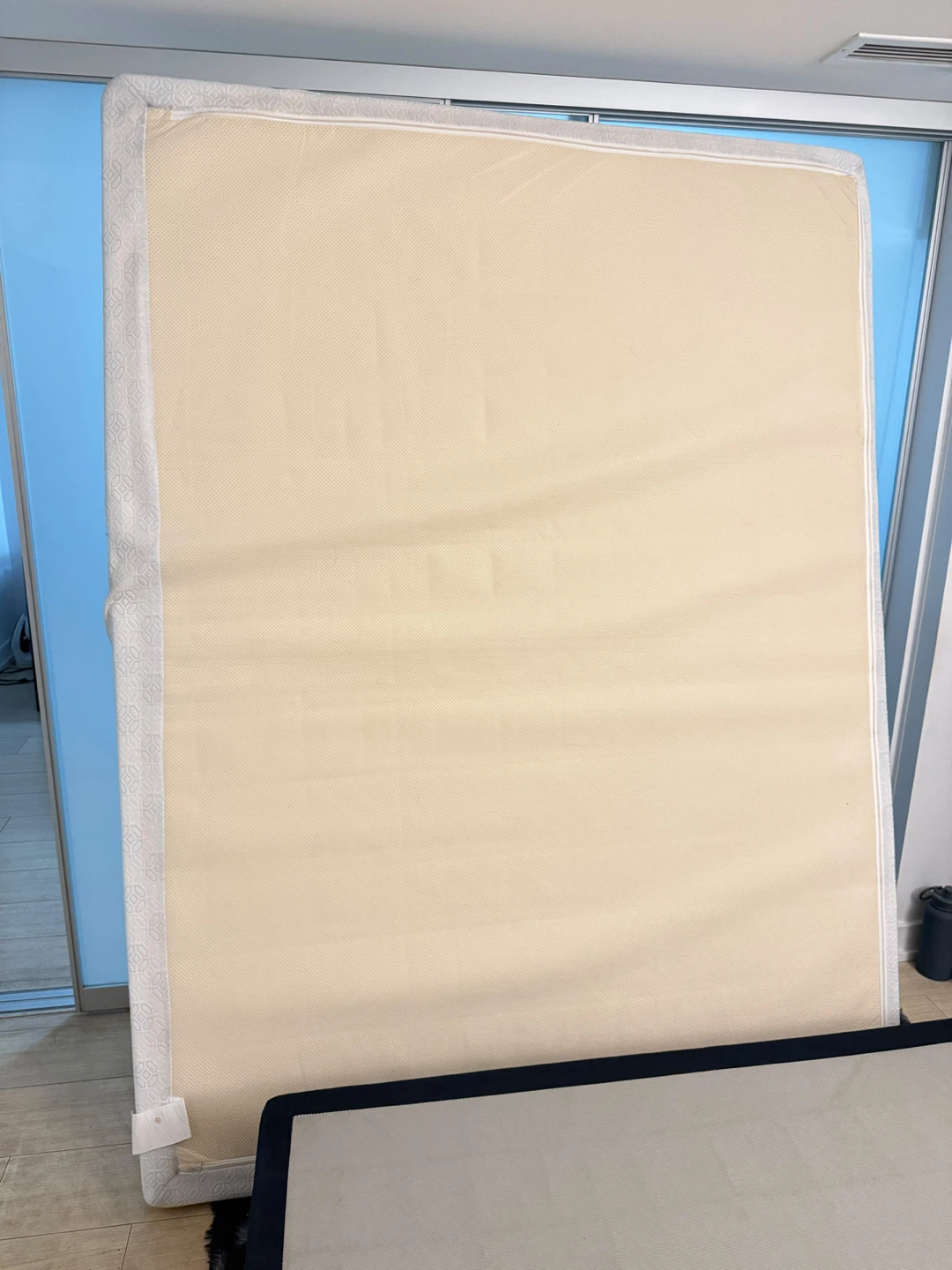Full Size Mattress and Box Spring Set - photo 3