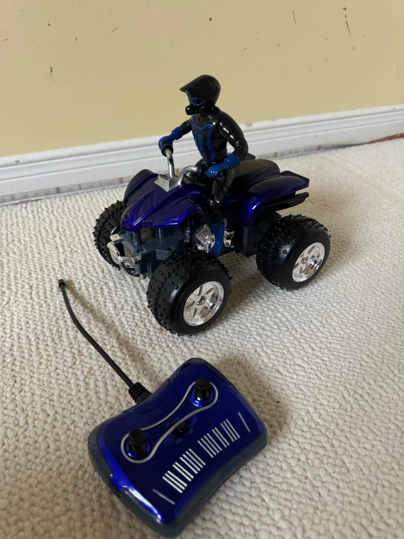 RV remote control toy