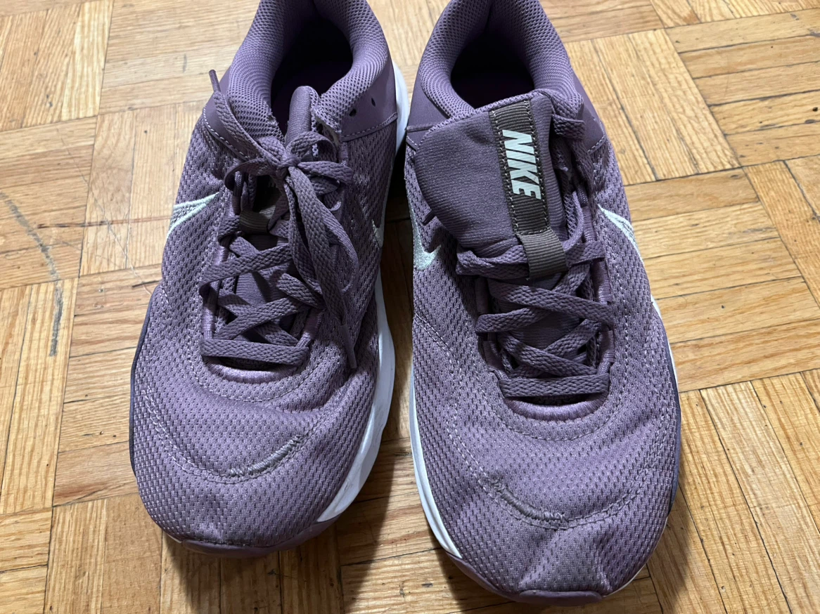 Nike Women's Running Shoes Size 9.5 - photo 2