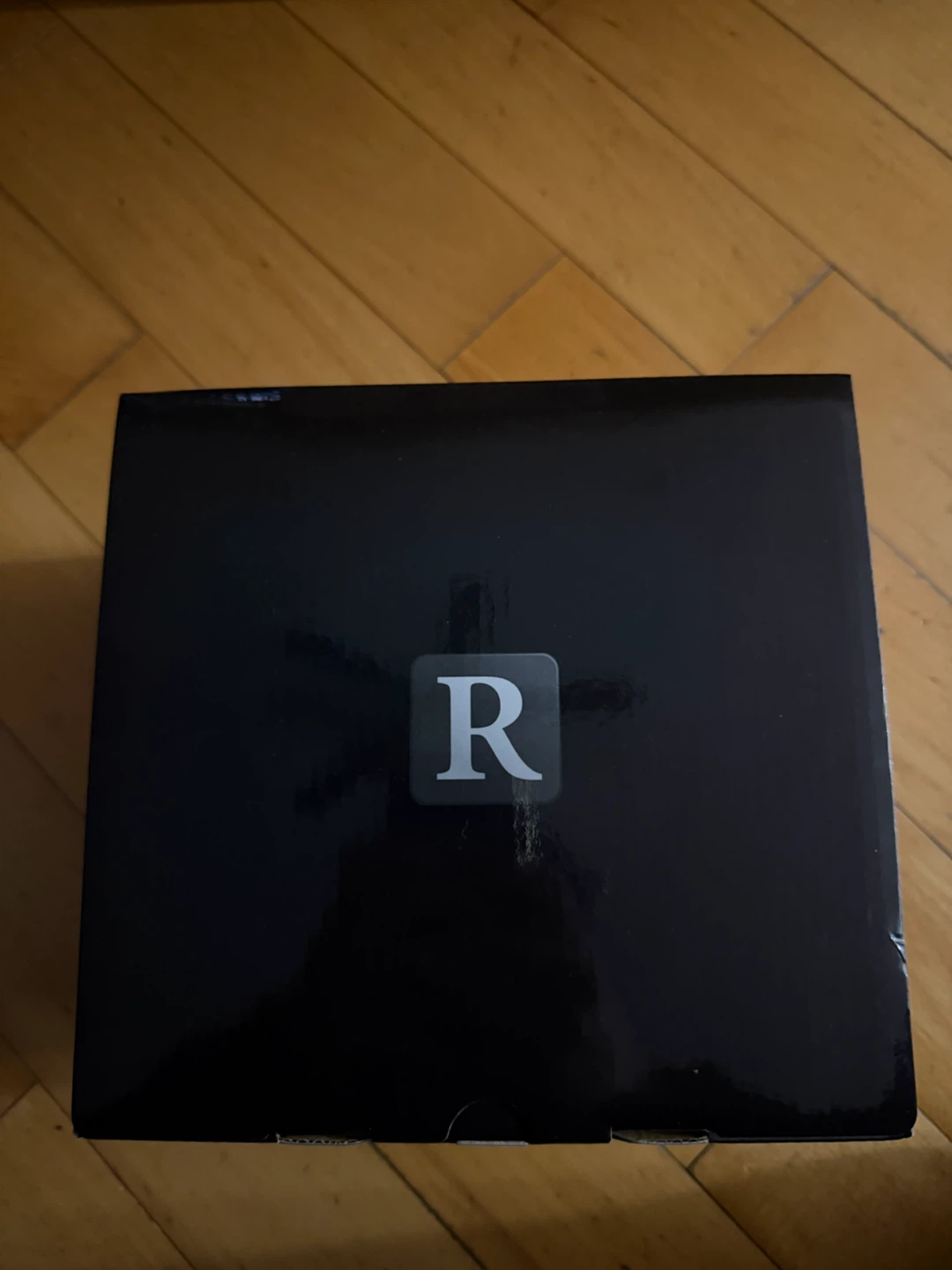Canon EOS R100 Camera Kit - photo 3