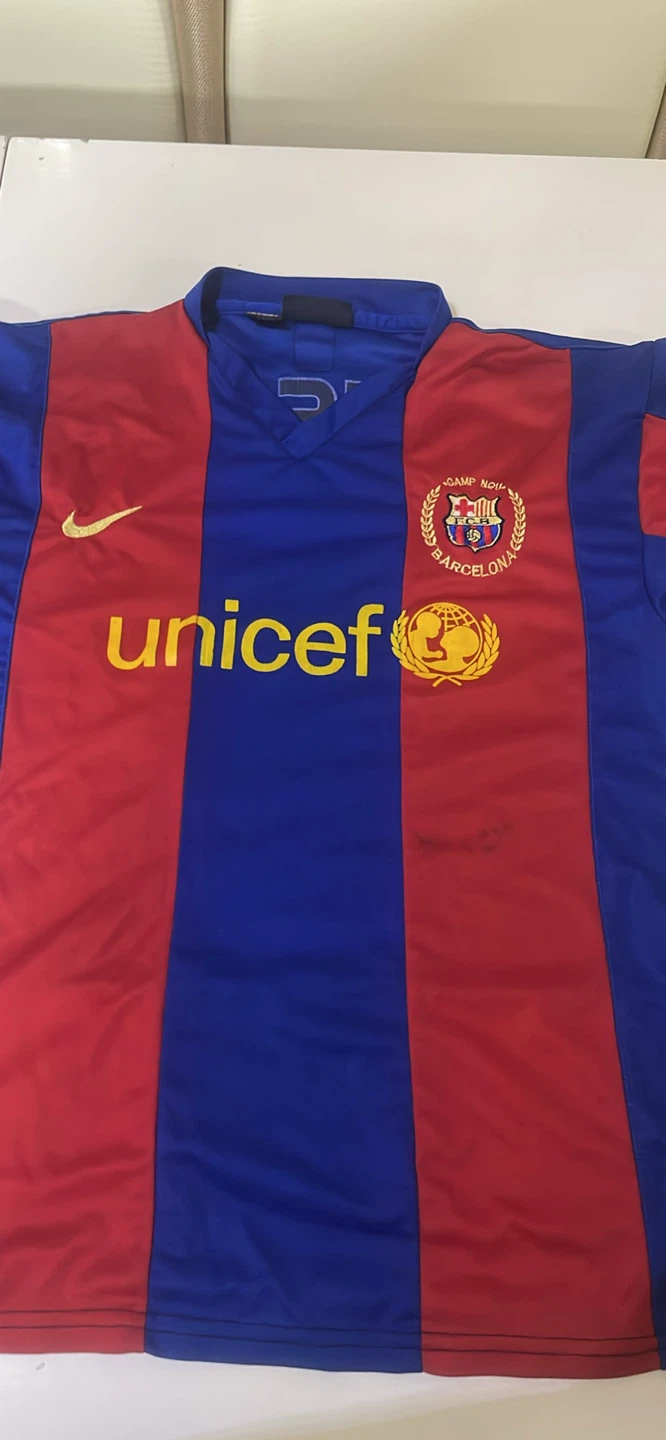 Basic Editions FC Barcelona Messi Jersey Size S