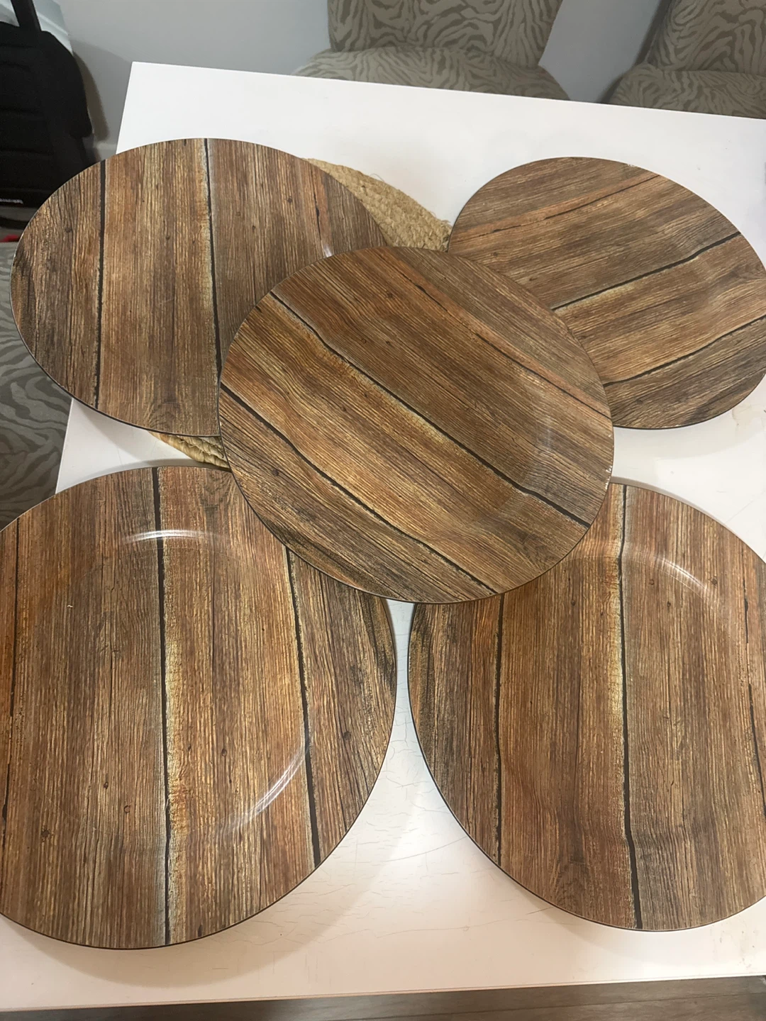 Set of 5 Decorative Wood-Look Plates