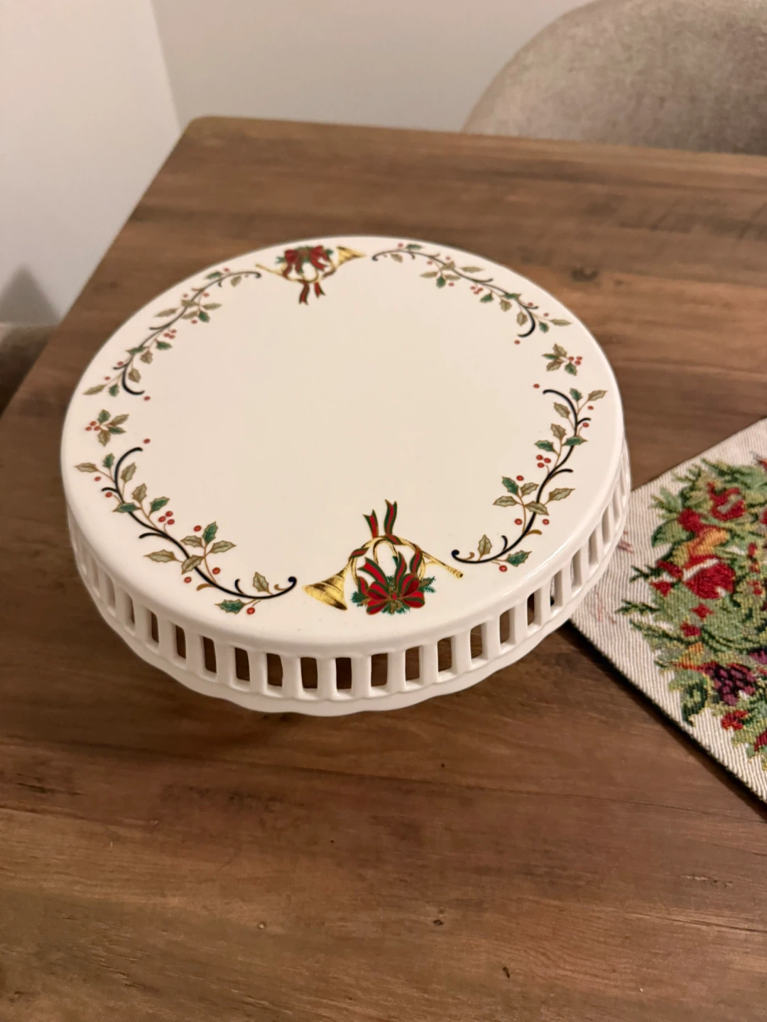 Christmas Holiday Cake Stand - photo 4