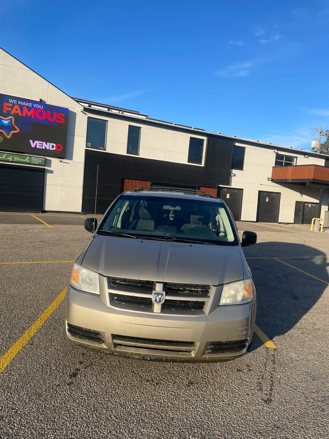 Dodge Grand Caravan SE - photo 3