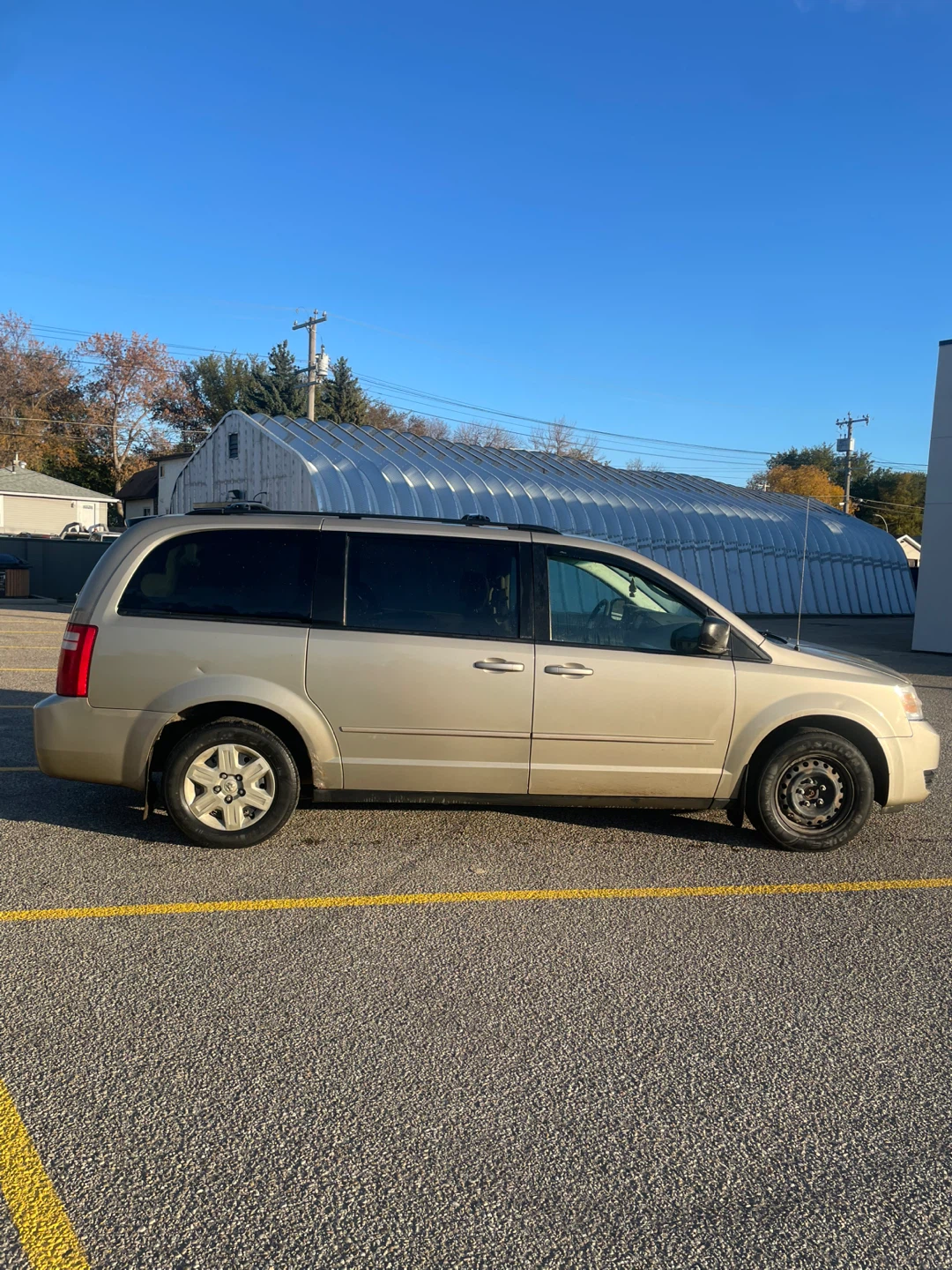 Dodge Grand Caravan SE - photo 4