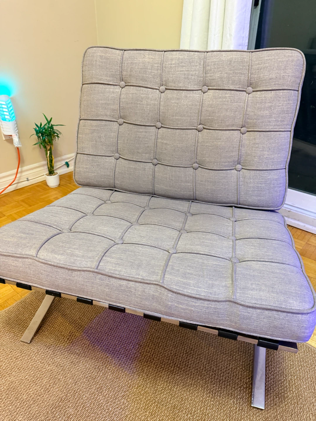 Barcelona Style Accent Chair