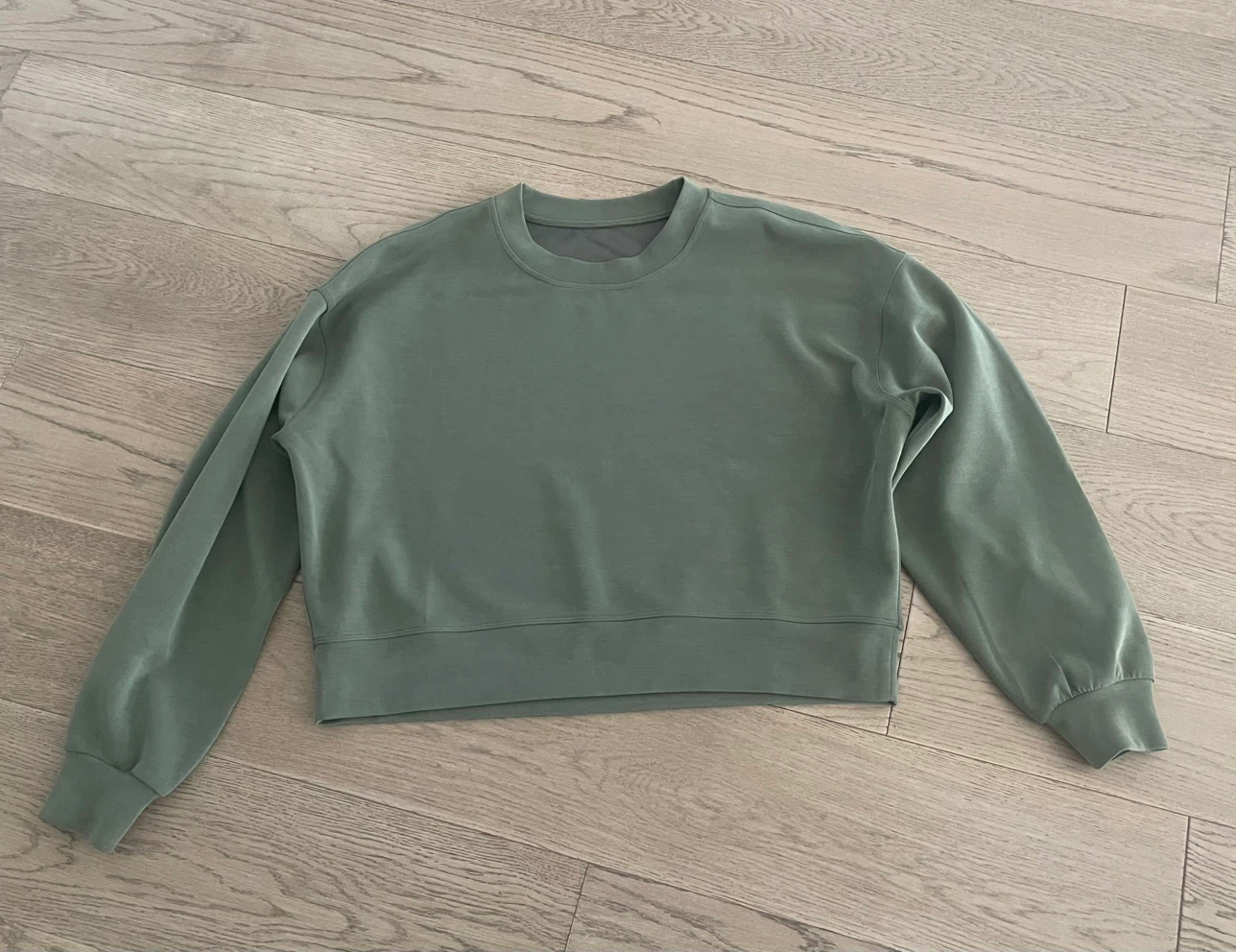 Lululemon Green Crewneck Sweatshirt - photo 2