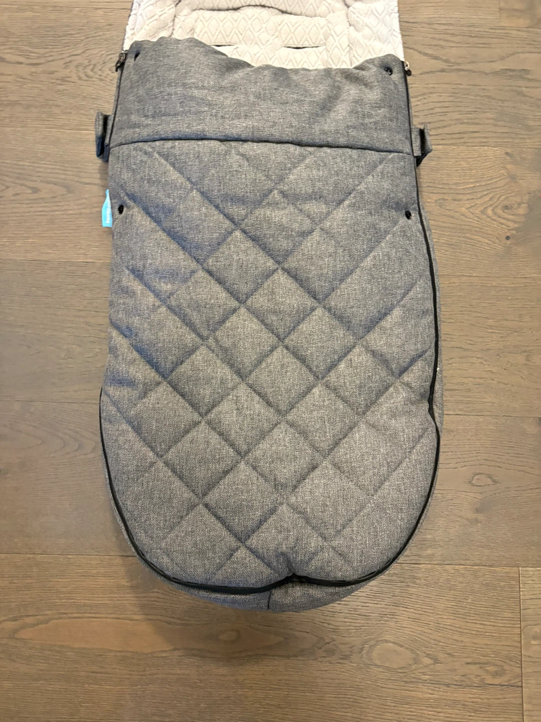 Uppababy dark gray cozy ganoosh EUC ret $280 - photo 3
