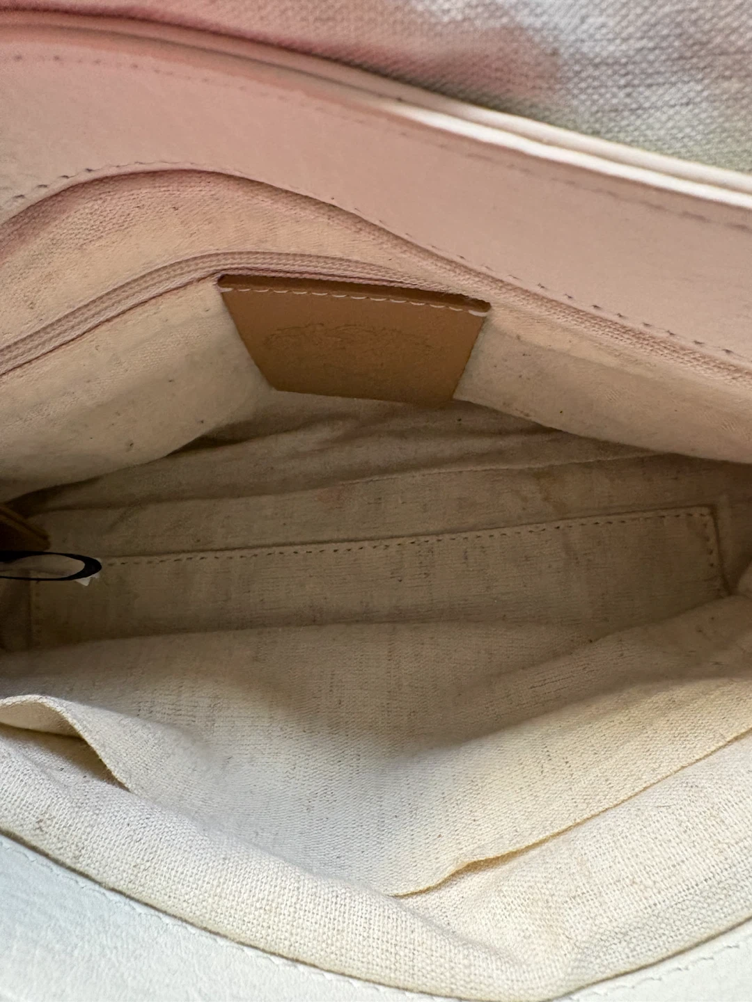 Vince Camuto “Lyona” Cream Leather Handbag - photo 3
