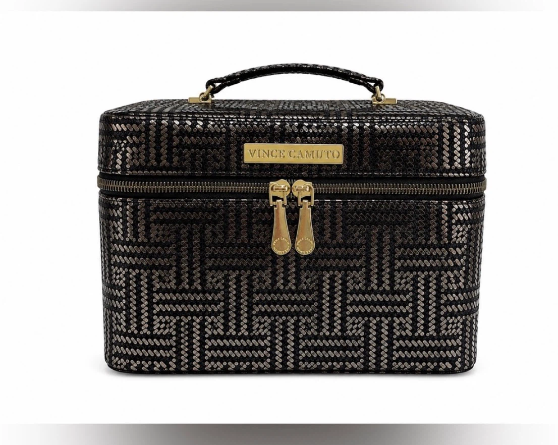 Vince Camuto Vanity Case