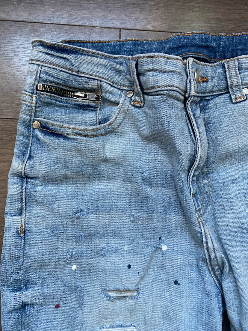 Supply & Demand Distressed Jeans Size Large