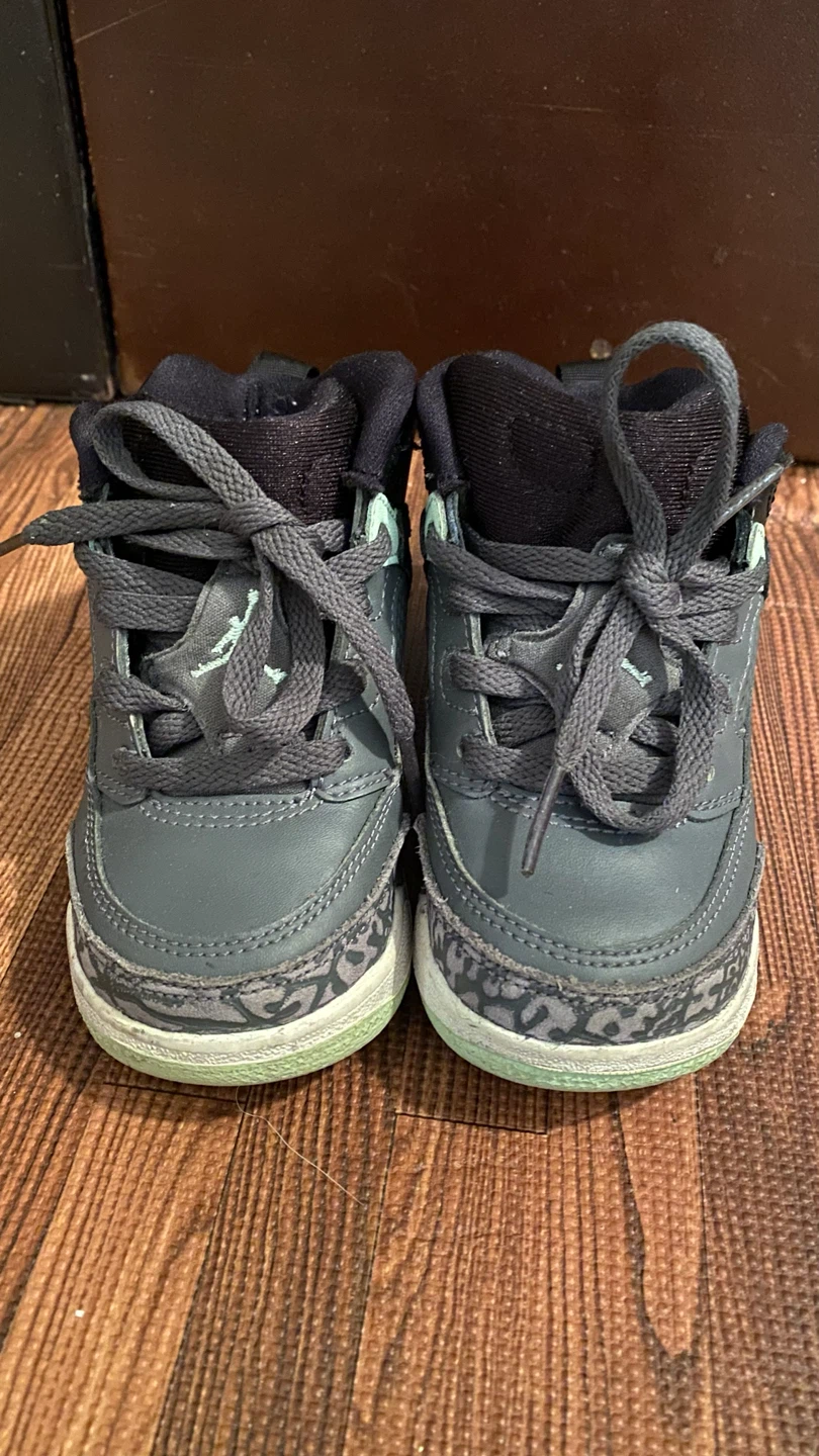 Jordan Toddler Sneakers Size 8C
