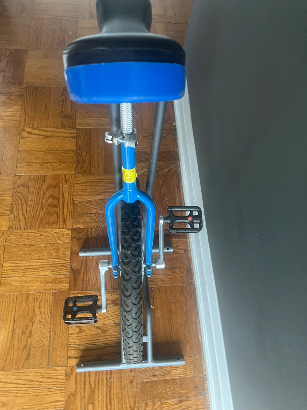 Cute blue unicycle - photo 2