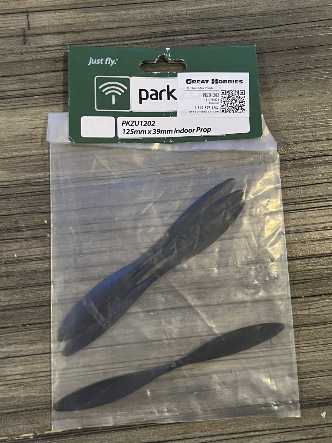 ParkZone Mini Vapor RC Plane Bundle - photo 5