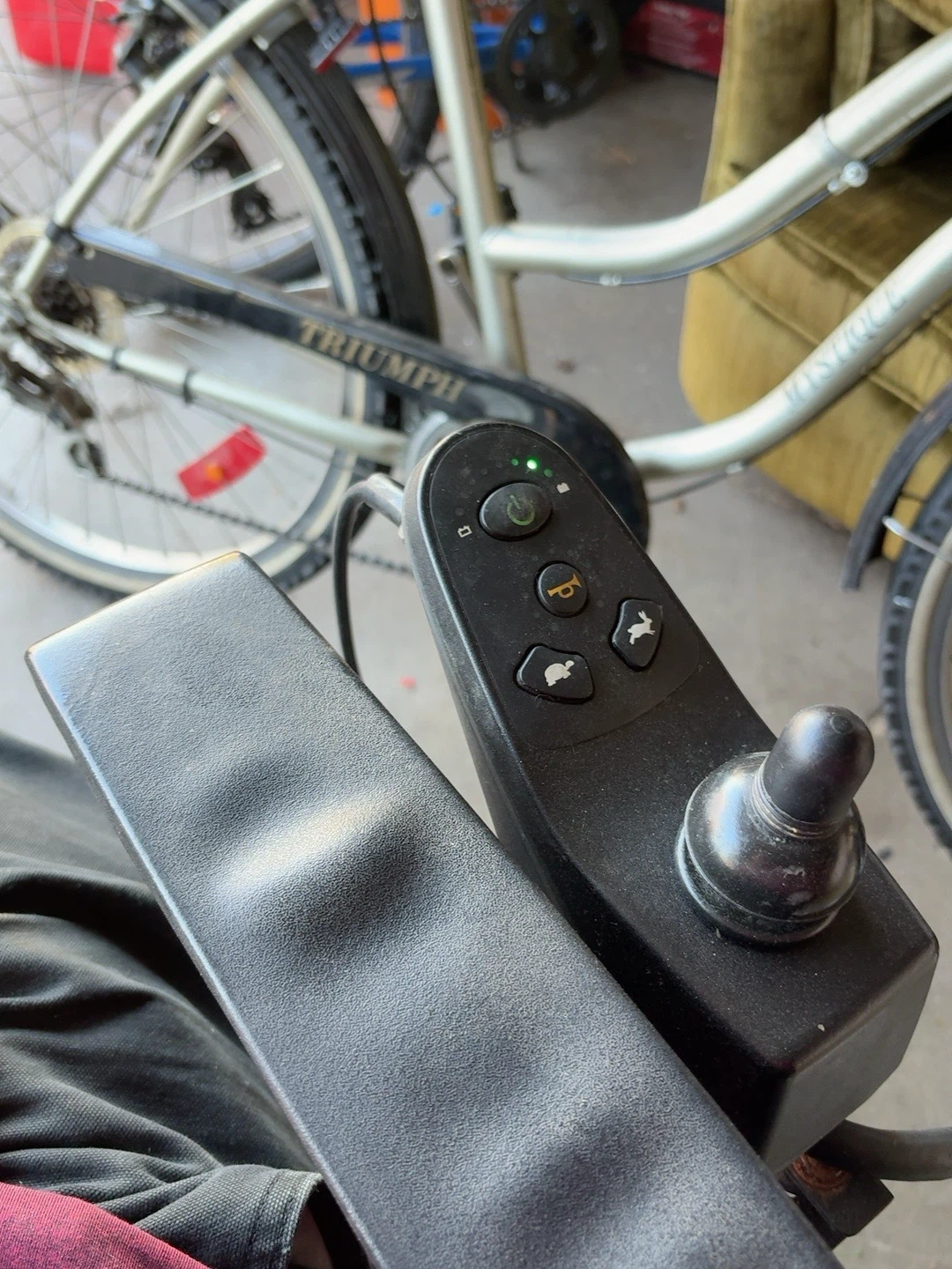 Golden Compass GP600 Power Wheelchair — For Parts or Repair - photo 2