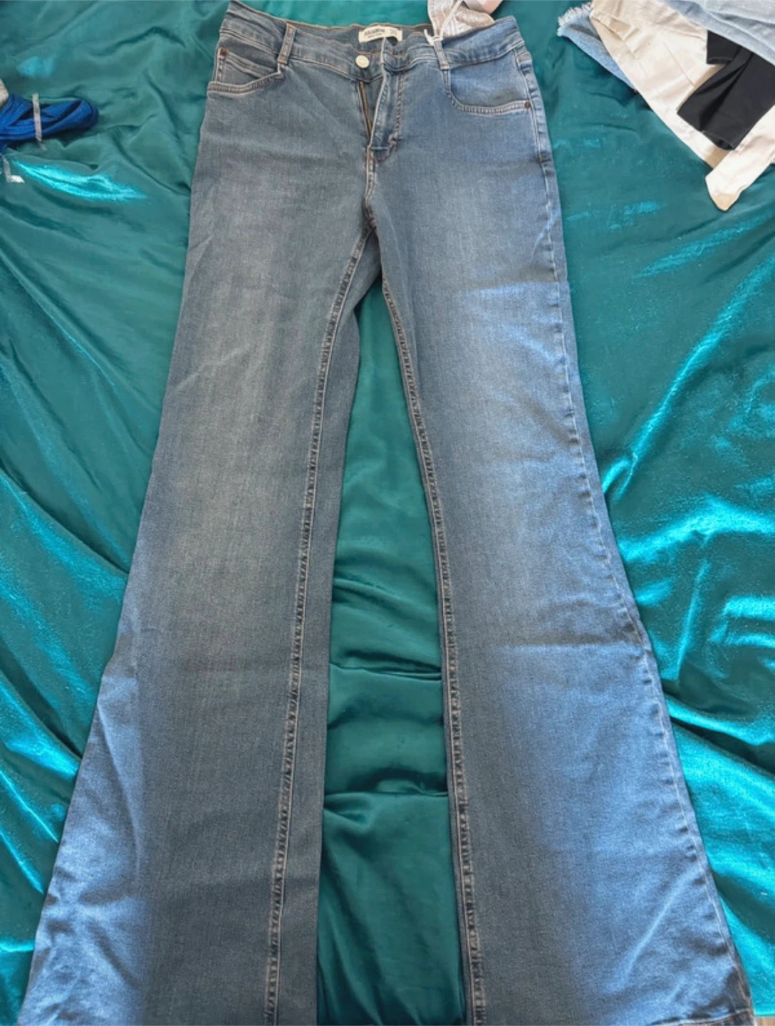 Pull&Bear Flare Jeans